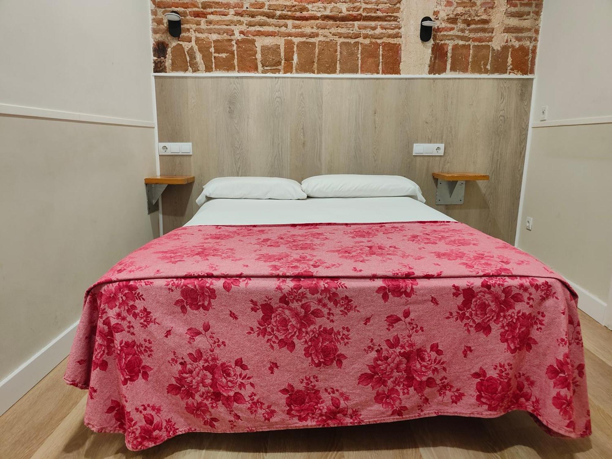 Hostal Madrid Eksteriør bilde